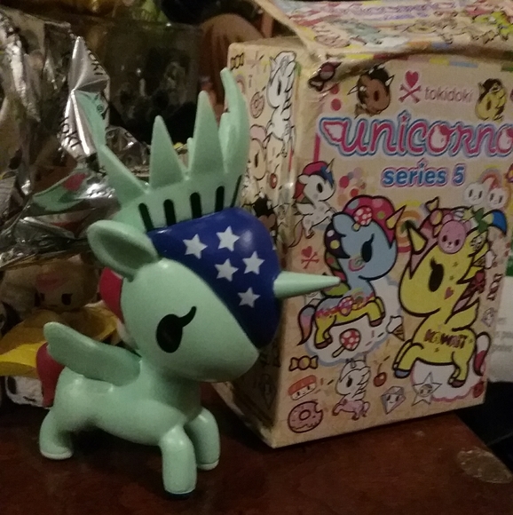 TOKIDOKI - Liberty - from Unicorno Series 5 - with box and flyer - Picture 8 of 10
